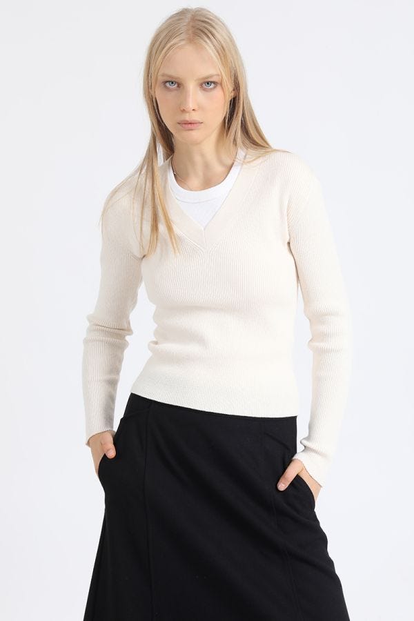 SWEATER BASICO TEJIDO PUNTO, CRUDO