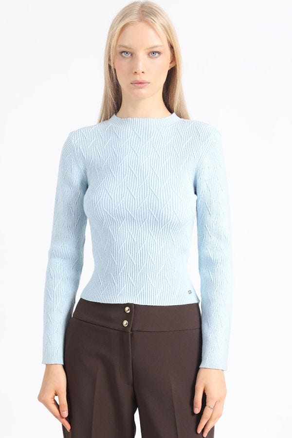 SWEATER TEJIDO PUNTO FANTASIA, CELESTE