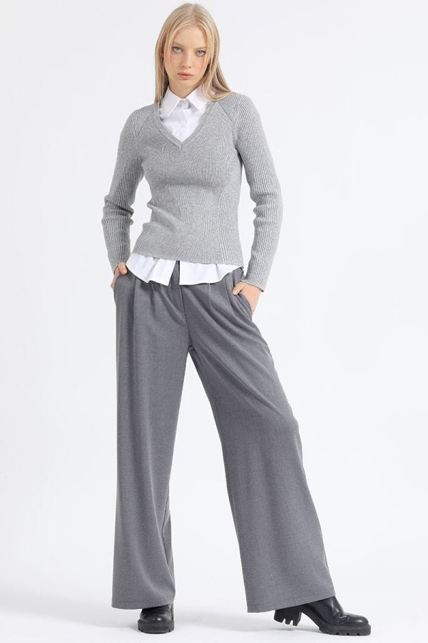 PANTALON ANCHO TIRO ALTO CON PINZAS, GRIS